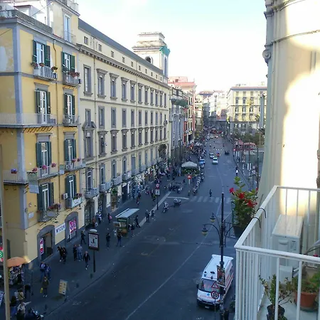 Signorisinasce 2* Naples